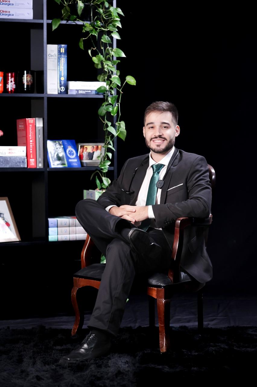 Médico em hospital internacional